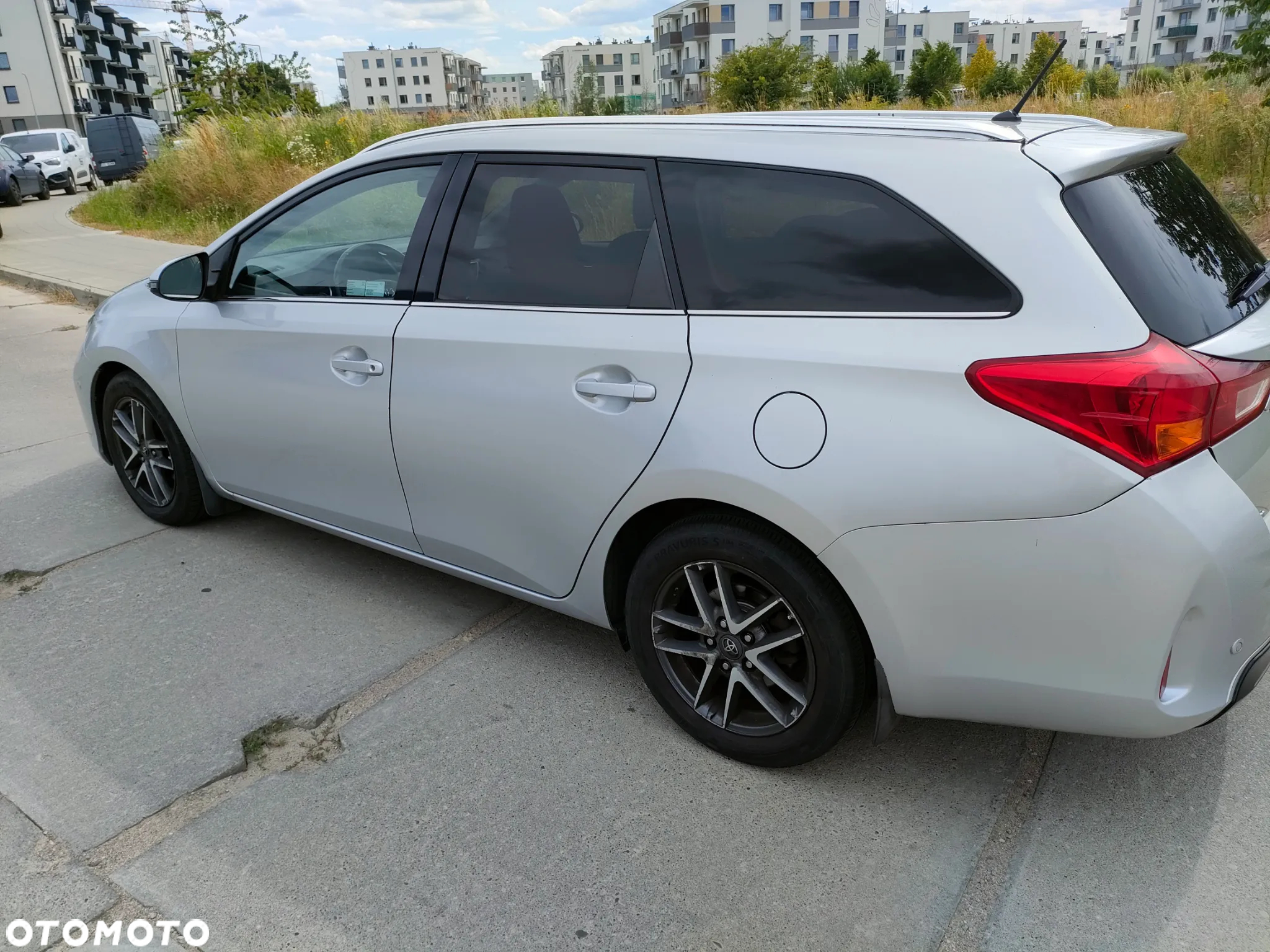 Toyota Auris 1.4 D-4D Business Edition - 5