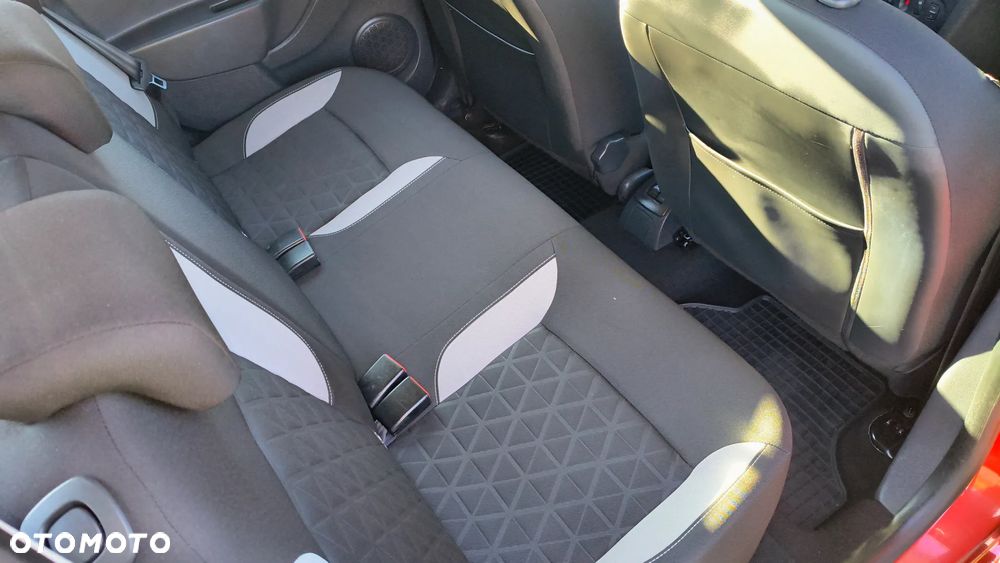 Dacia Sandero TCe 90 Laureate - 19