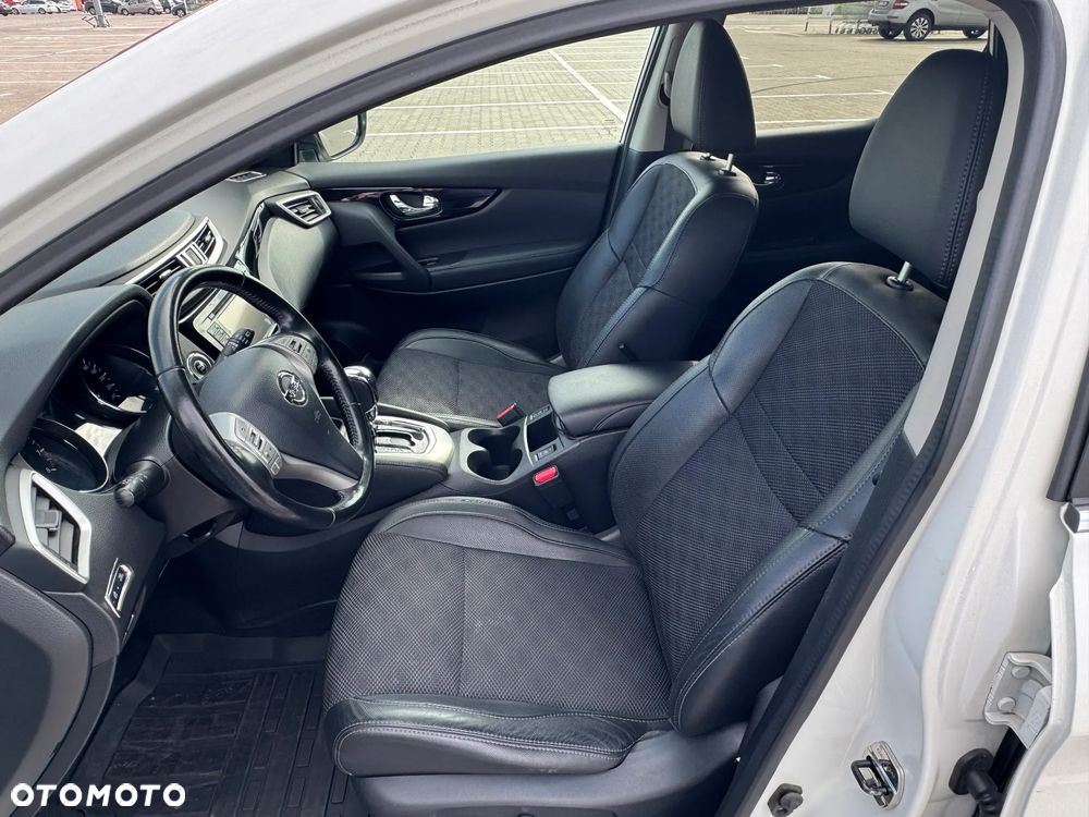 Nissan Qashqai 1.2 DIG-T Tekna Xtronic - 11