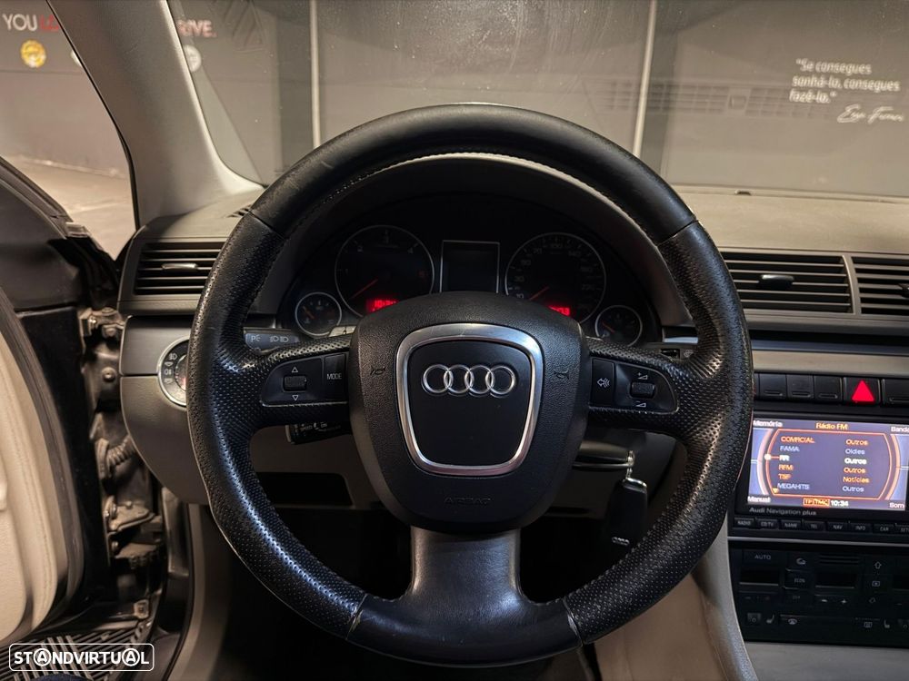 Audi A4 Avant - 10