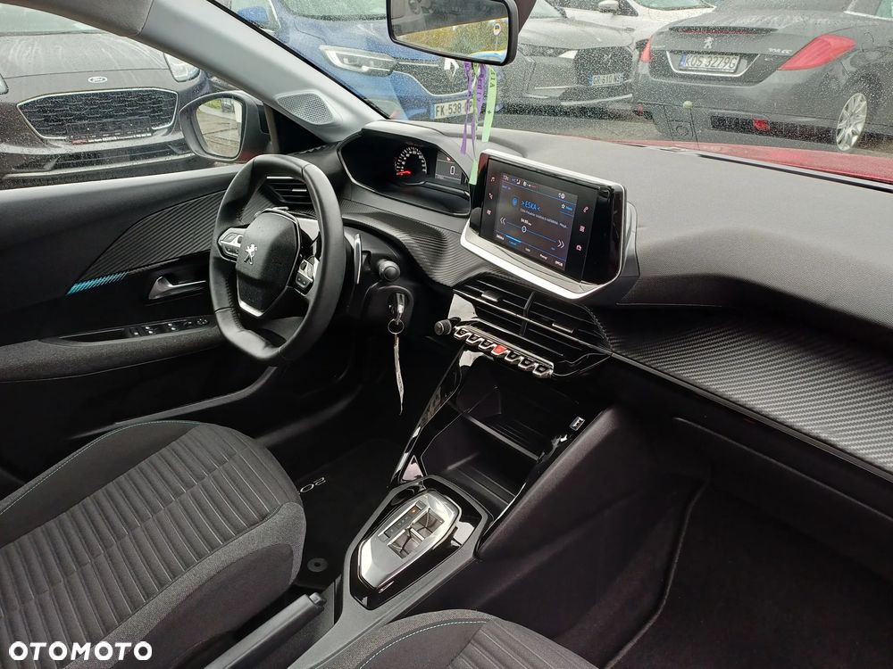 Peugeot 208 1.2 PureTech Allure S&S EAT8 - 11