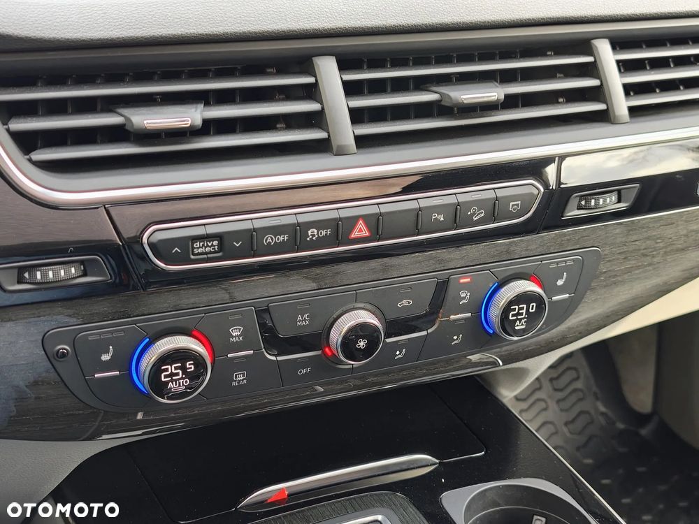 Audi Q7 3.0 TFSI Quattro Tiptronic - 18