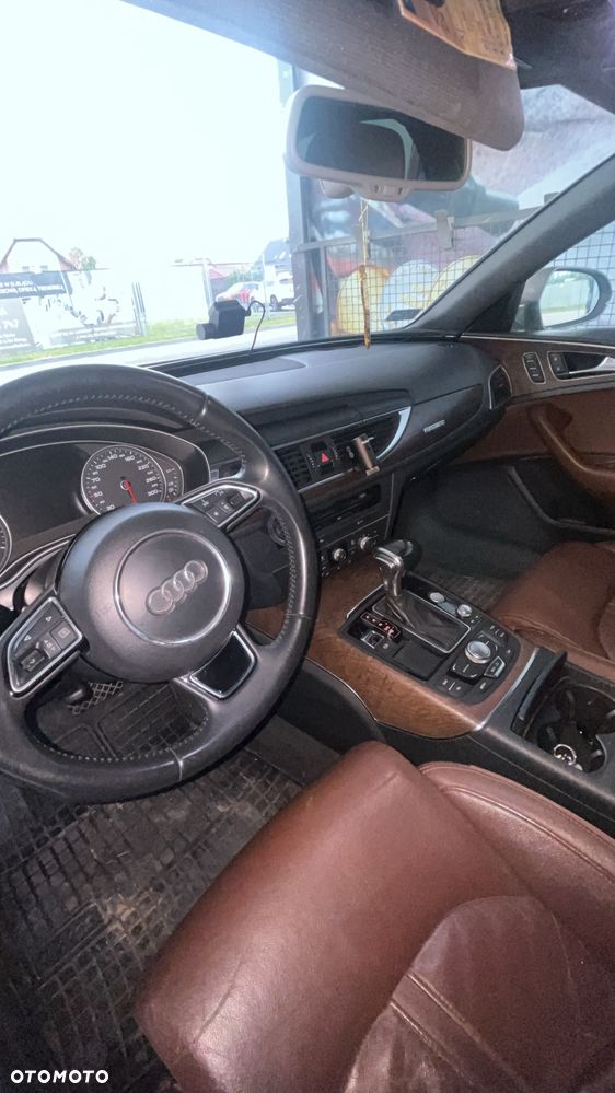 Audi A6 Avant 3.0 TDI clean diesel Quattro S tronic - 25