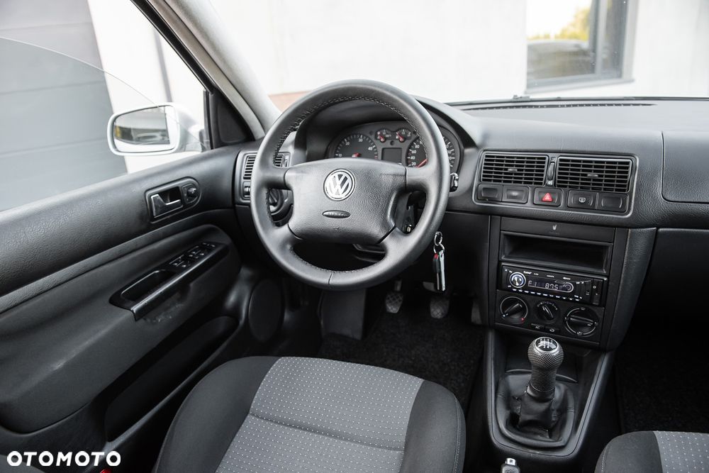 Volkswagen Golf 1.9 TDI Comfortline - 16