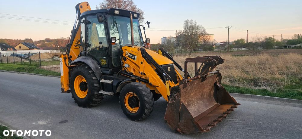 JCB 3CX - 1