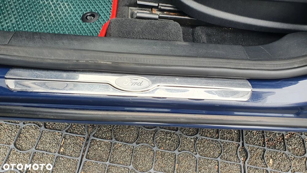 Ford S-Max 2.0 TDCi DPF Titanium - 28