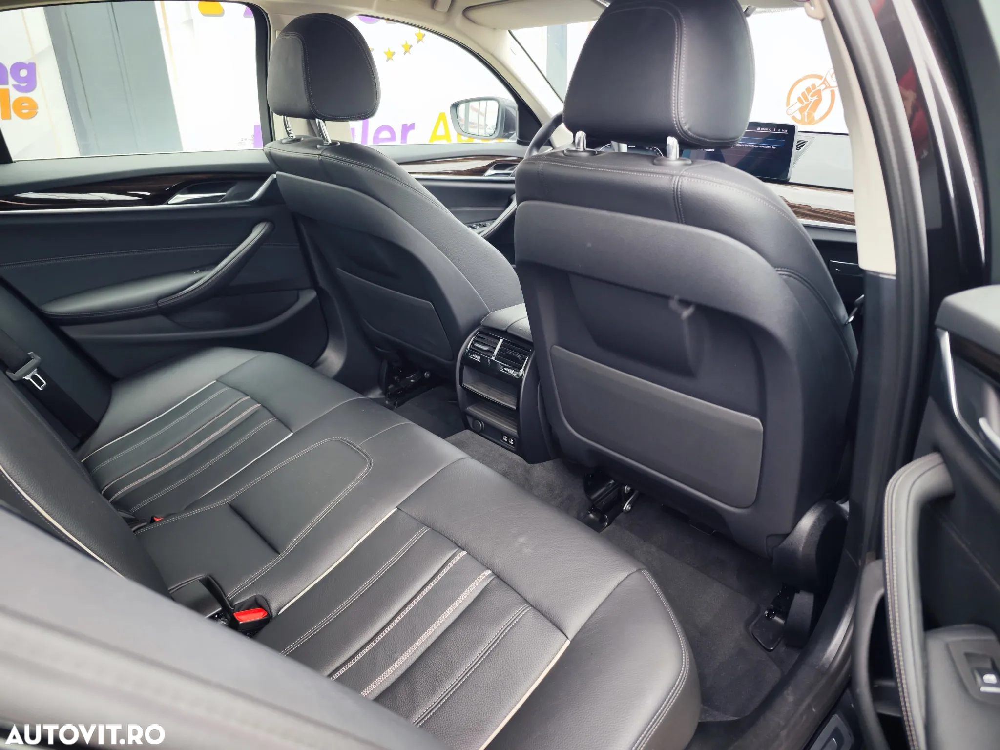 BMW Seria 5 530e AT PHEV - 27