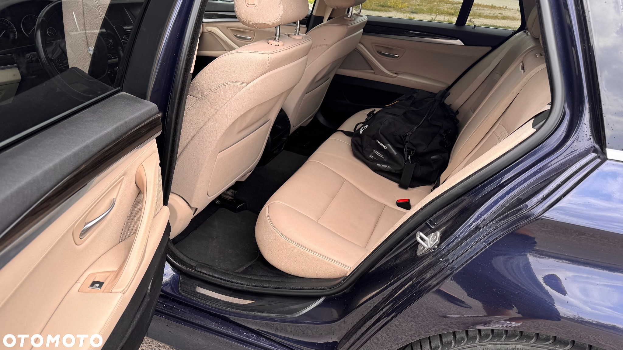 BMW Seria 5 520d Touring - 9