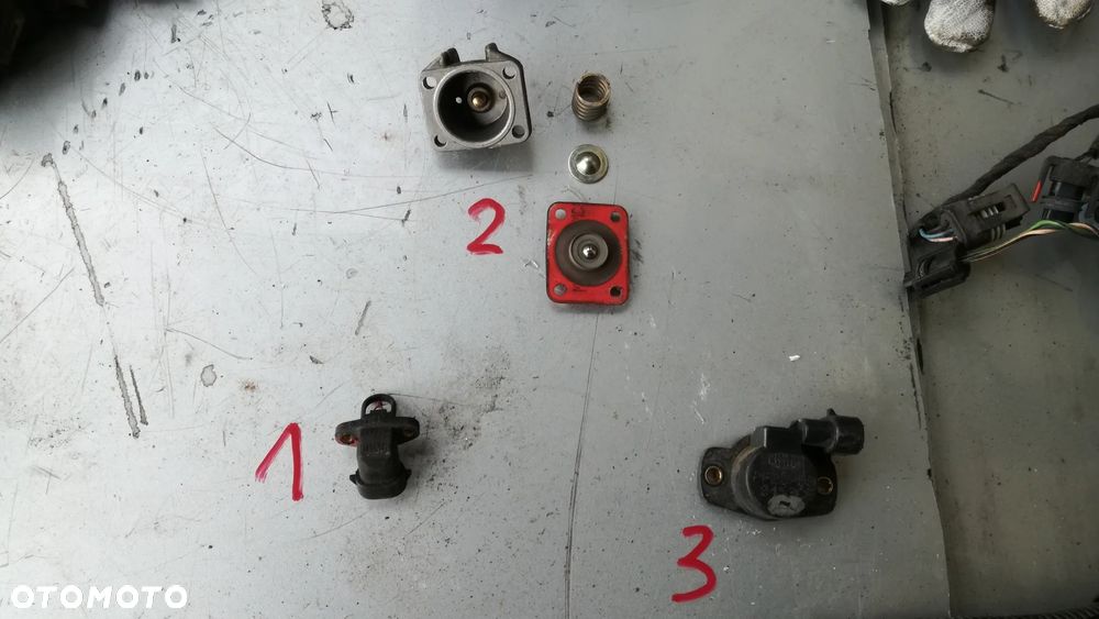 czujnik powietrza wiązka kostka mębrana uszczelka śruba nastawnik przepustnicy wtrysku przepustnica korpus wtryskiwacza seicento cinQuecento sporting punto I panda I doblo I palio siena - 31