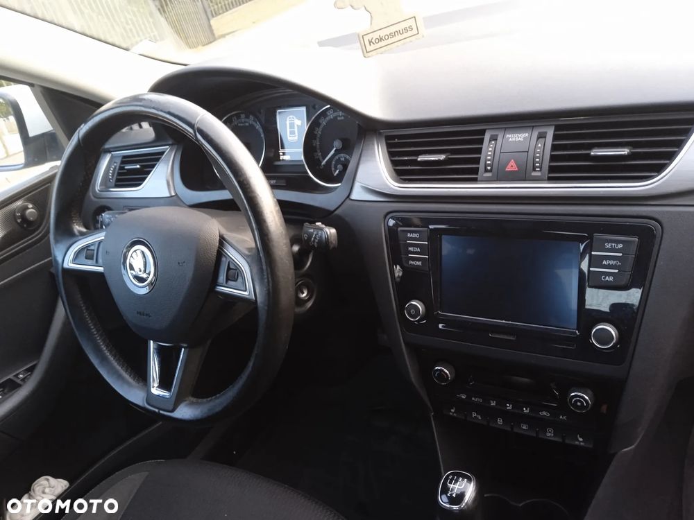 Skoda RAPID - 17