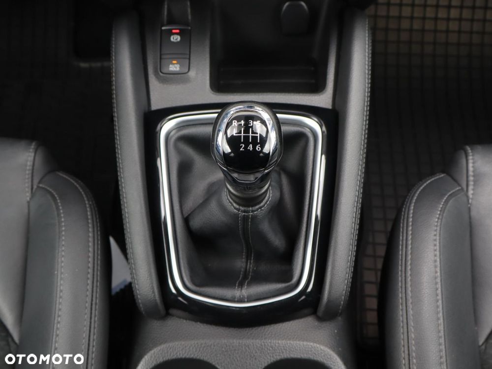 Nissan Qashqai 1.7 dCi Tekna - 14