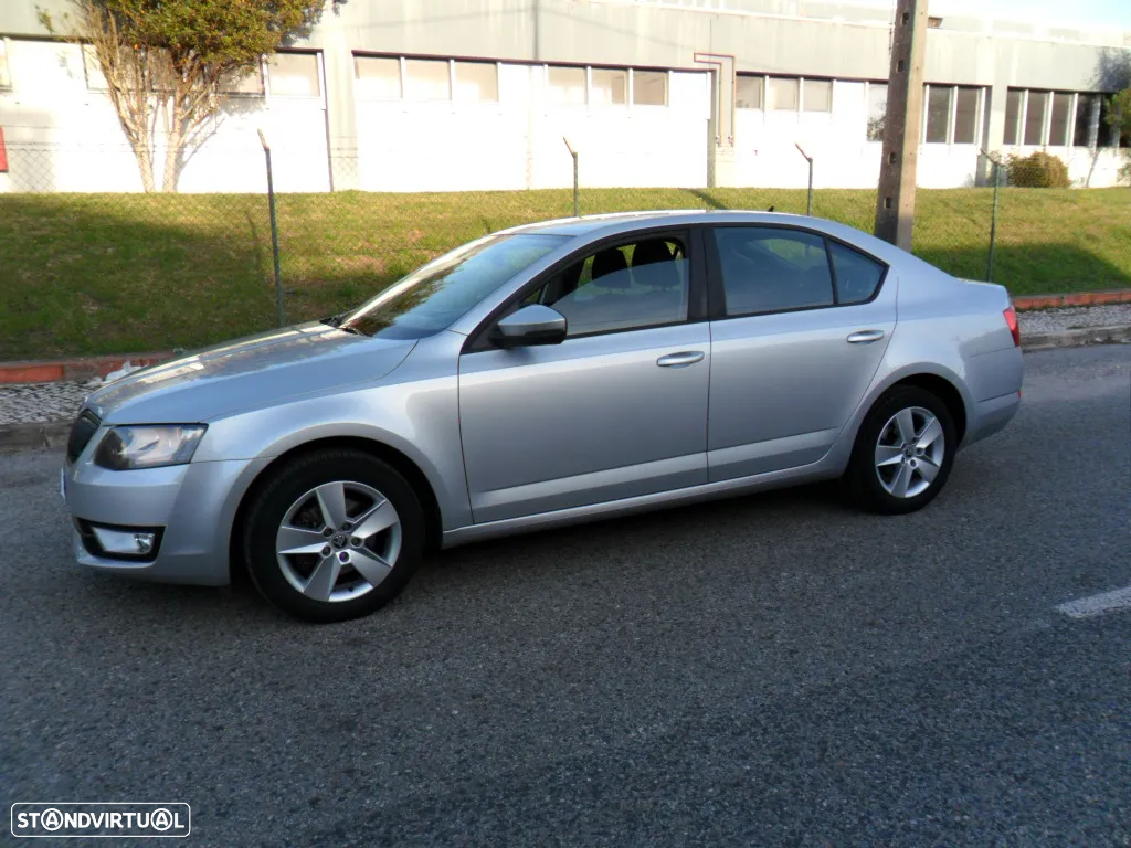 Skoda Octavia 1.6 TDI Elegance - 3