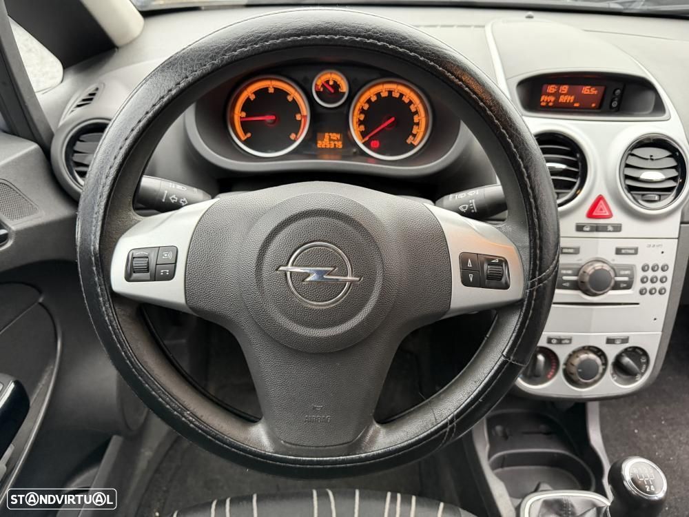Opel Corsa 1.3 CDTI Enjoy - 15