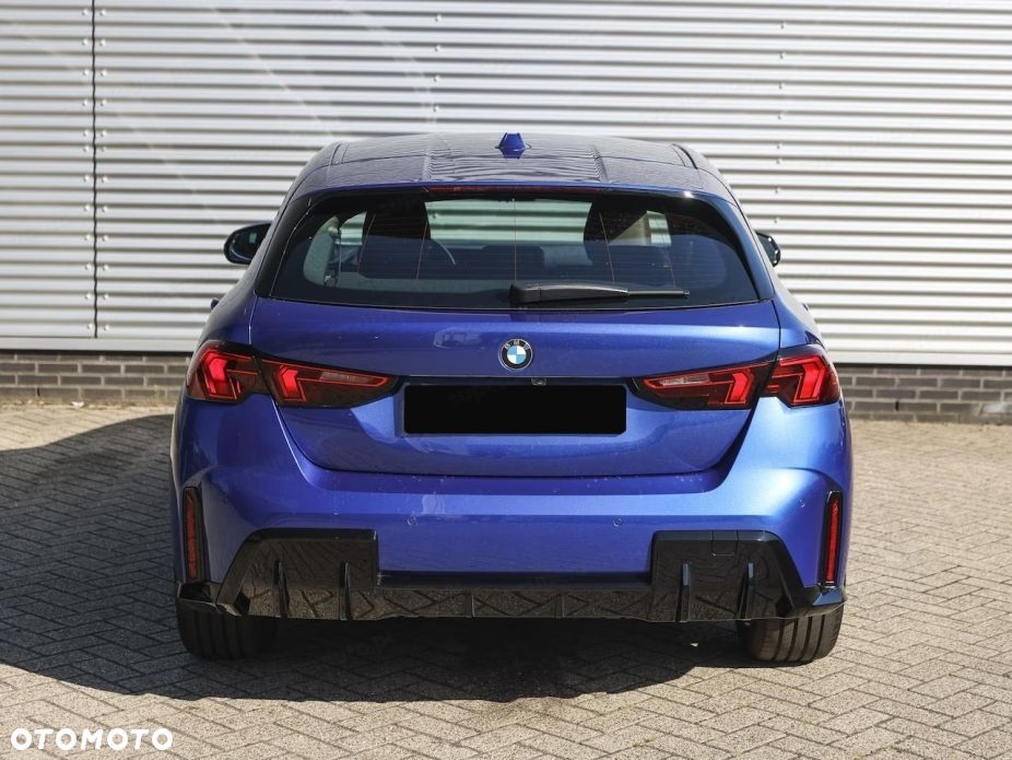 BMW Seria 1 120 mHEV - 6