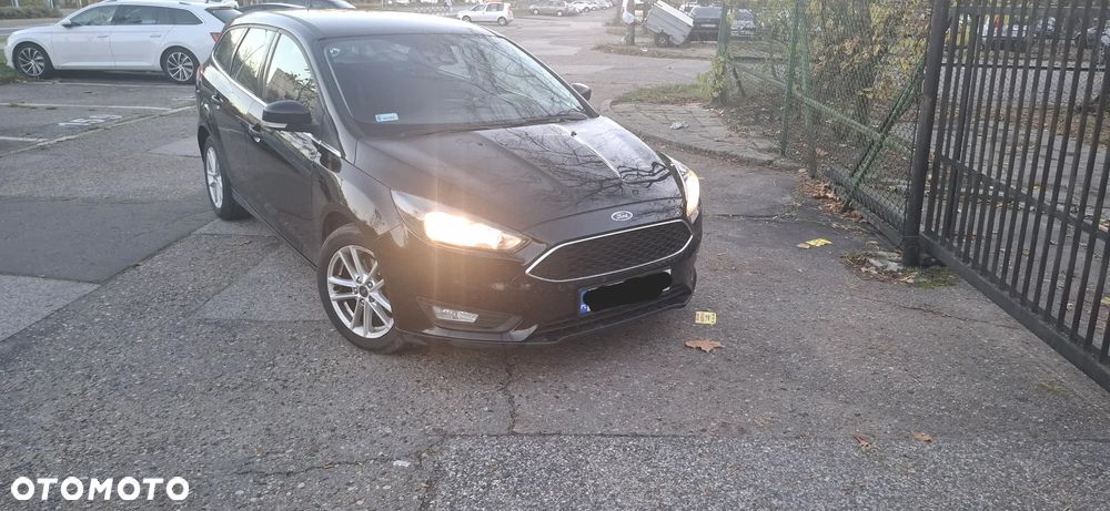 Ford Focus 1.5 TDCi SYNC Edition ASS - 16