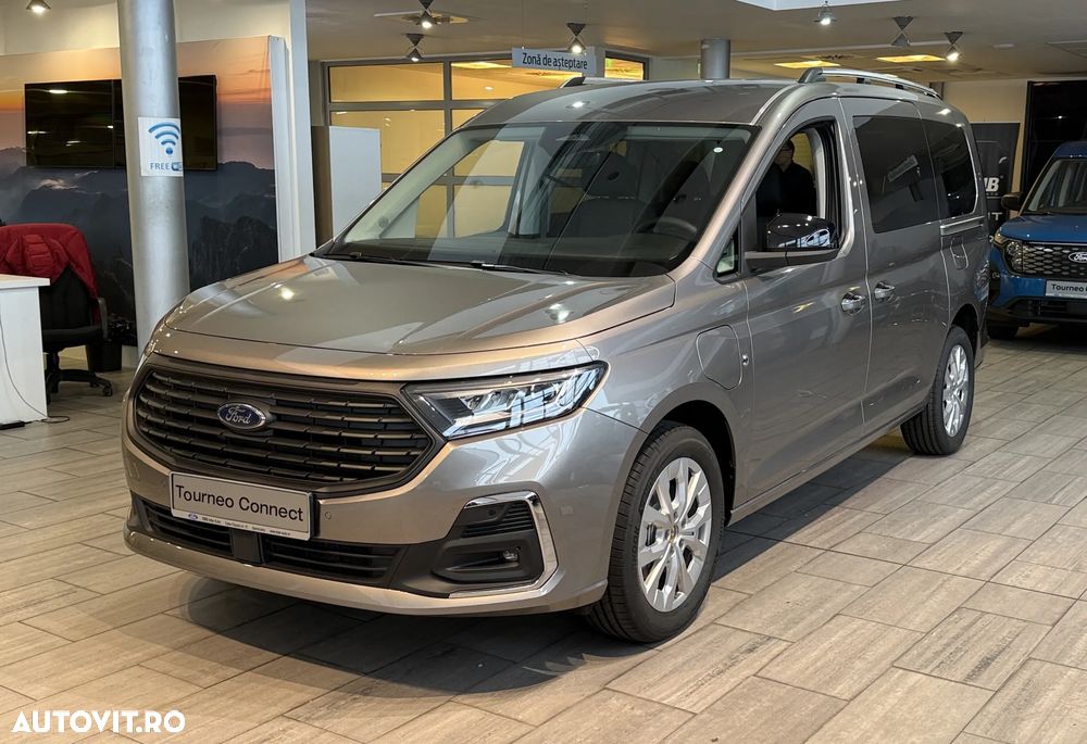 Ford Tourneo Connect 1.5L LWB PHEV Titanium - 4