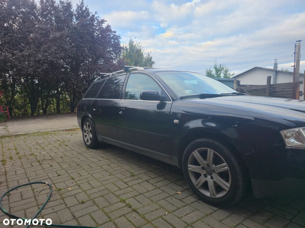 Audi A6 Avant 2004 photo 2