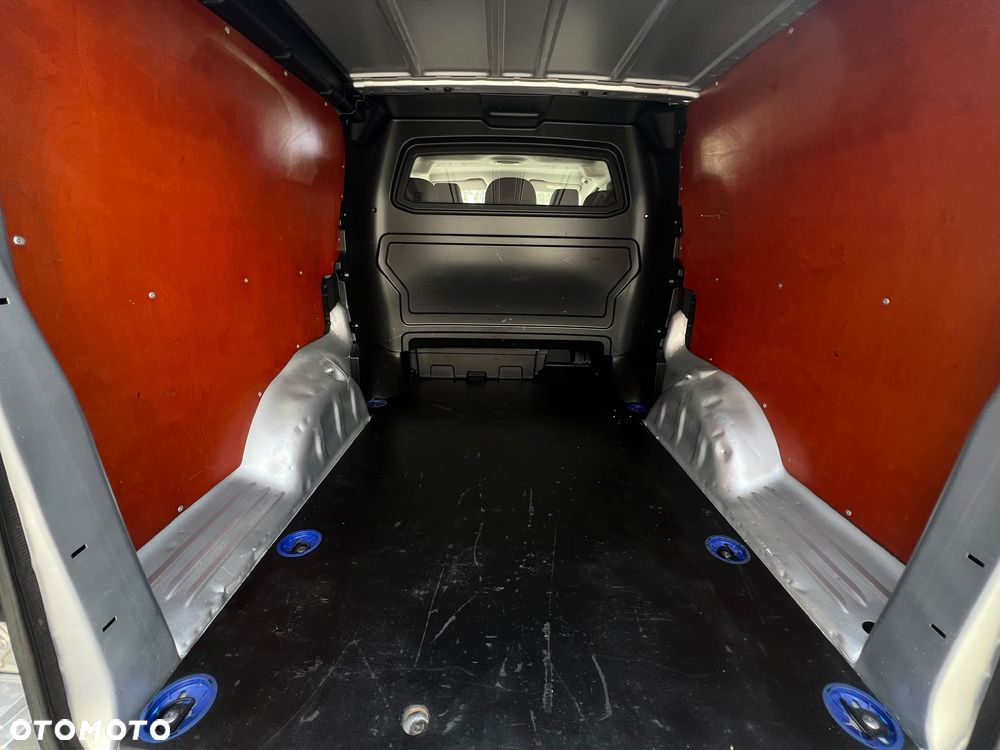 Peugeot Expert L3H1 EAT8 TwinCab Premium - 23