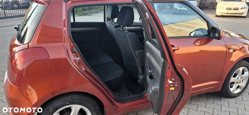 Suzuki Swift 1.5 Comfort - 18