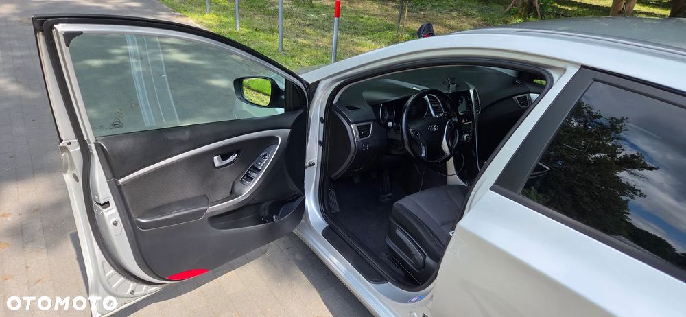 Hyundai i30 1.6 CRDi Comfort - 10