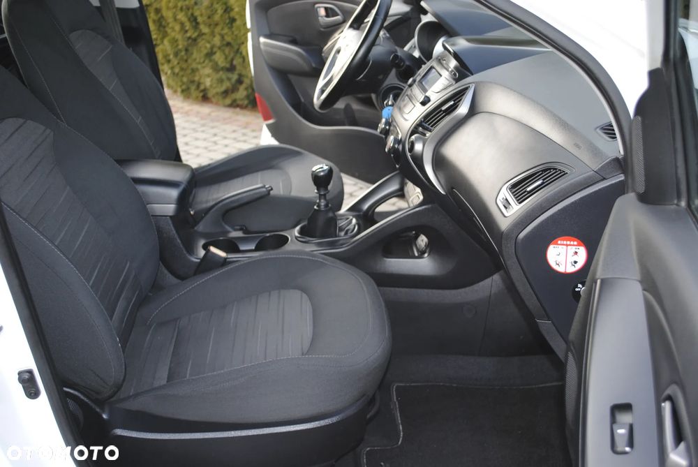 Hyundai ix35 1.7 CRDi 2WD Trend - 12