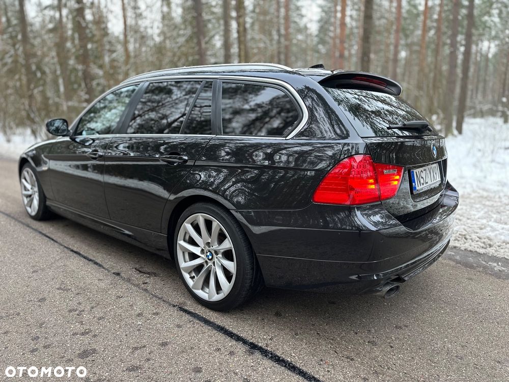 BMW Seria 3 320d xDrive - 5