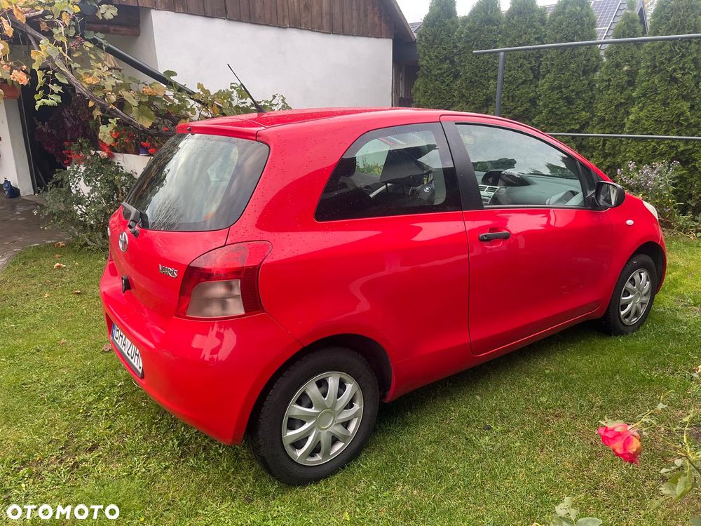 Toyota Yaris - 3