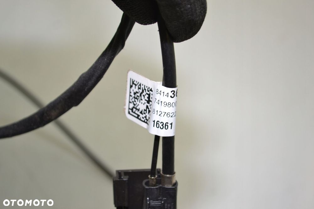 CADILLAC ESCALADE IV PLATINUM FULL ANTENA PRZEWÓD KABEL RADIA 84143652 - 5