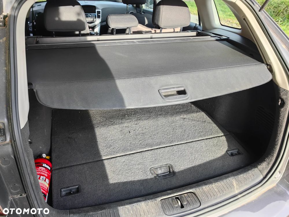 Chevrolet Cruze - 13