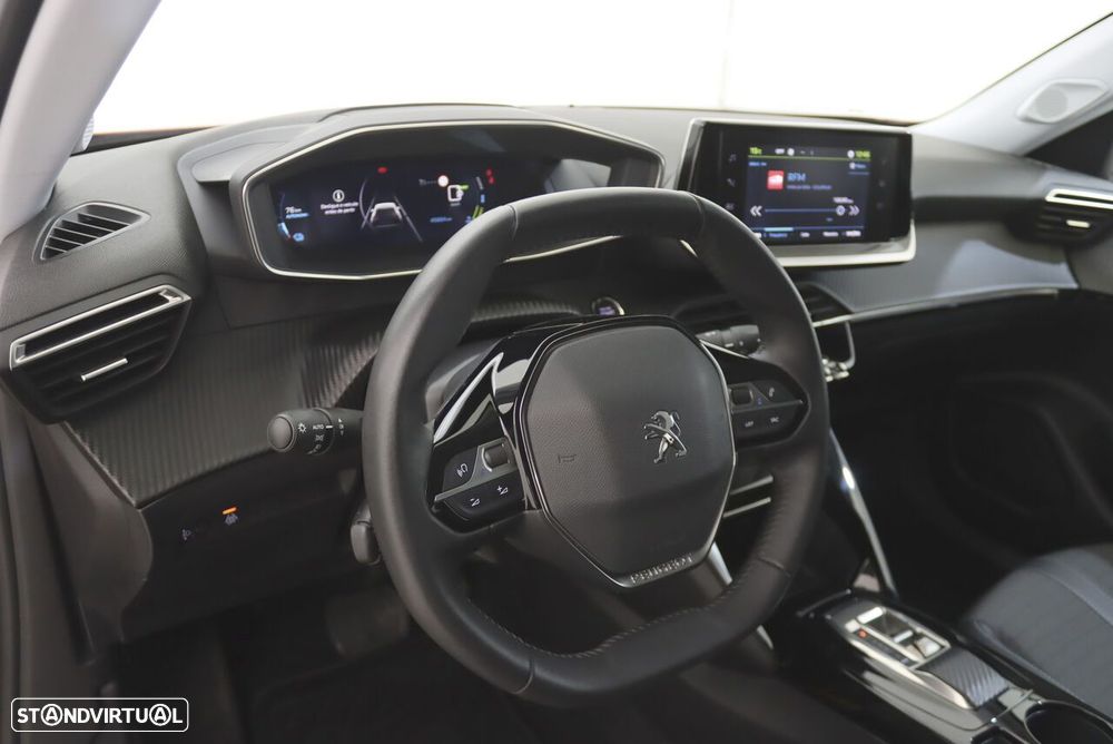 Peugeot e-2008 50 kWh Allure Pack - 4