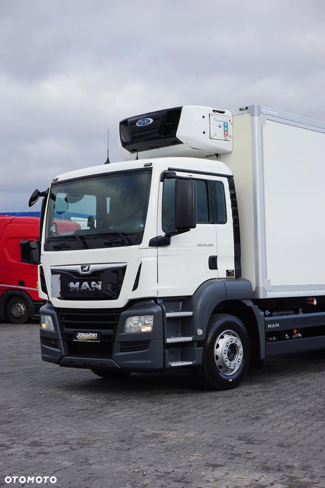 MAN TGS / 26.360 / EURO 6 / CHŁODNIA + WINDA / 20 PALET - 24