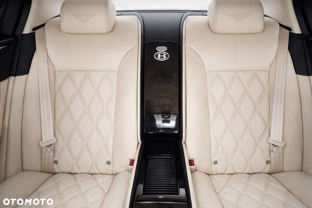 Bentley Flying Spur - 9