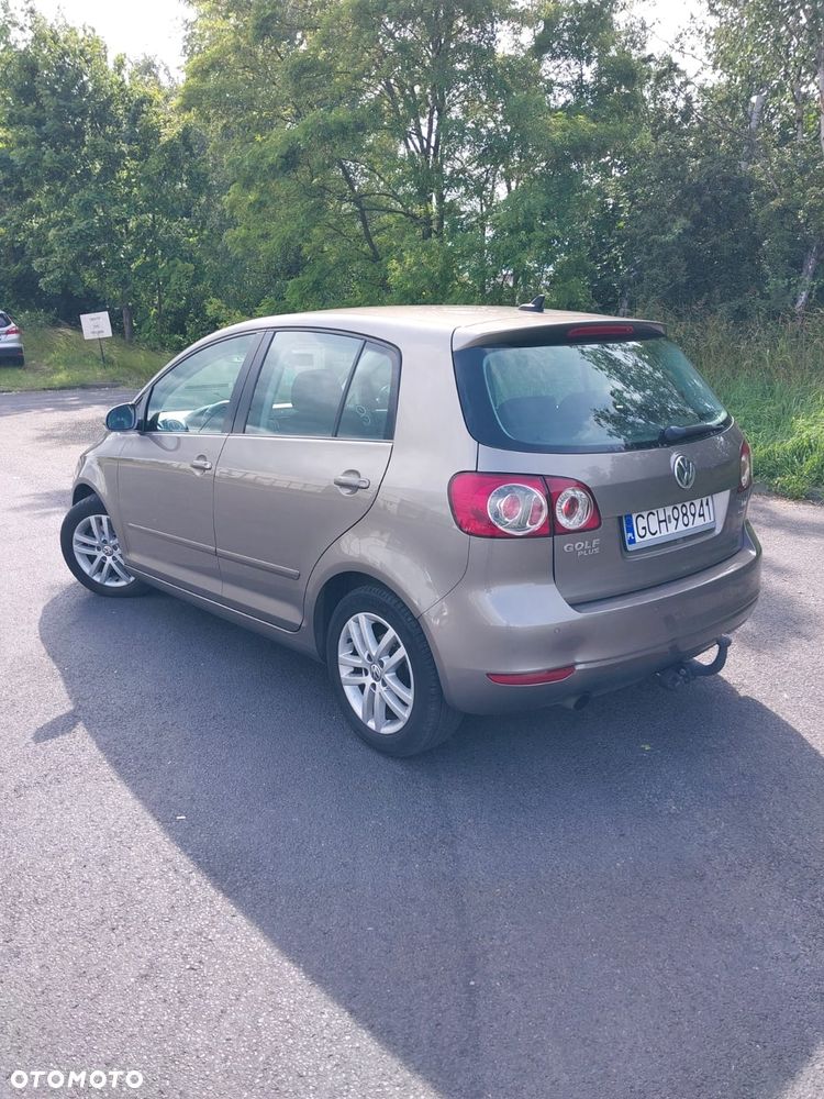 Volkswagen Golf Plus 1.6 TDI BlueMot Comfortline - 3