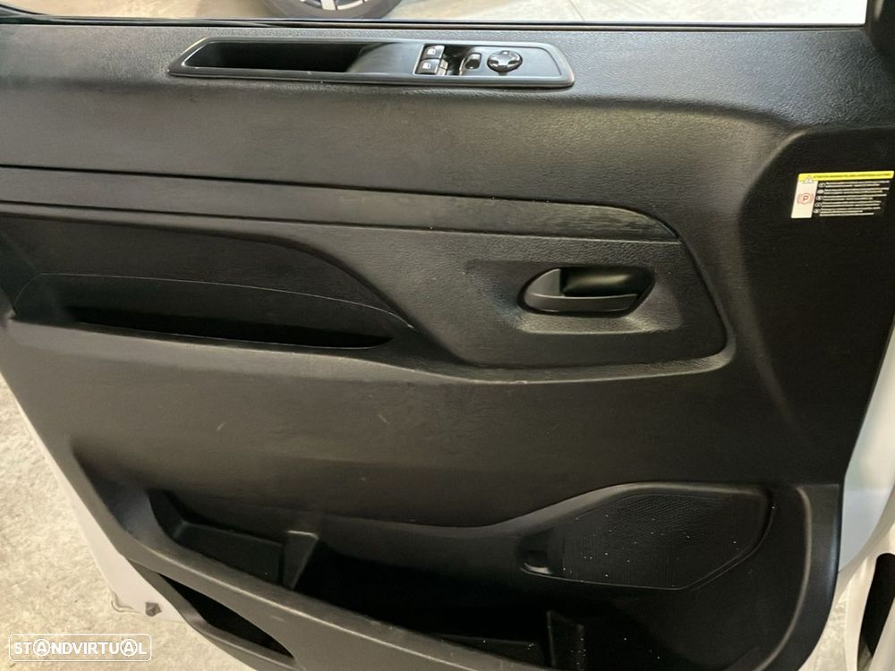 Peugeot Expert 75 kWh Standard - 18