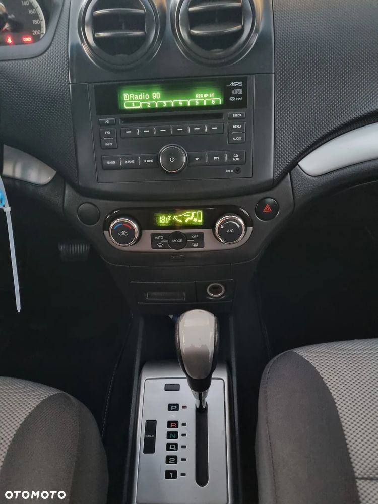 Chevrolet Aveo 1.4 16V LT EU5 - 17