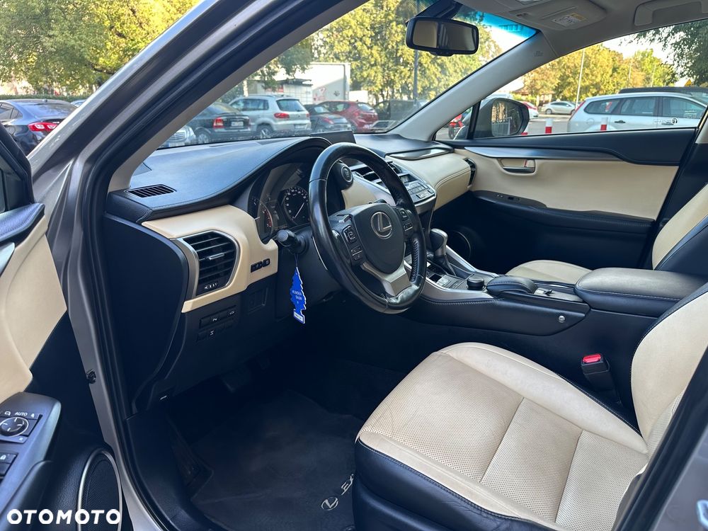 Lexus NX 200t Prestige AWD - 23