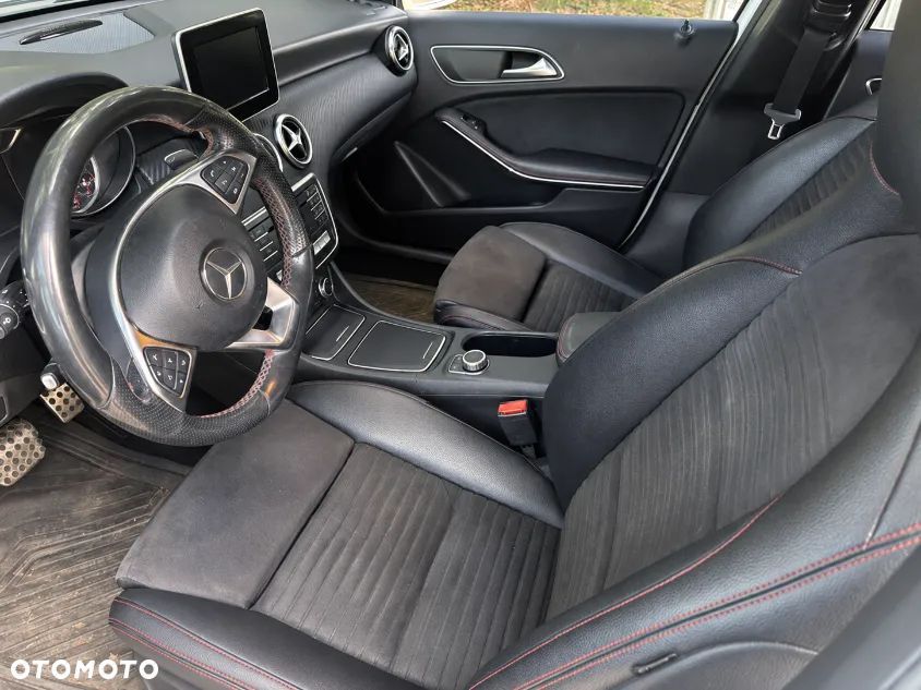 Mercedes-Benz Klasa A 180 7G-DCT AMG Line - 7
