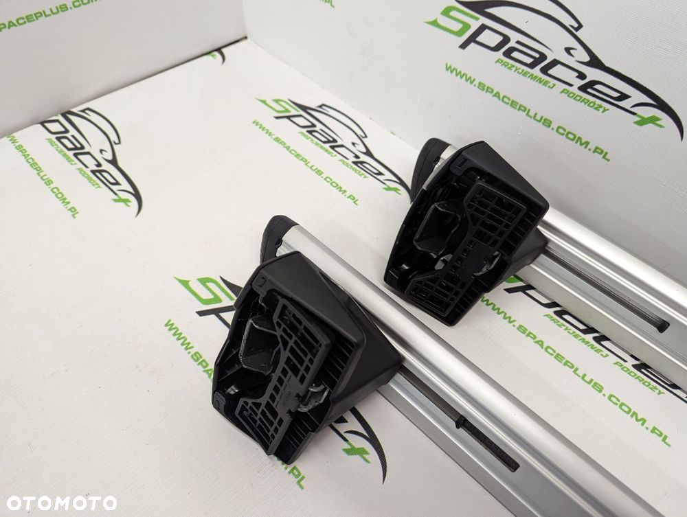 Bagażnik dachowy Thule: belki 711200 + Stopy 7105 + kit - 5