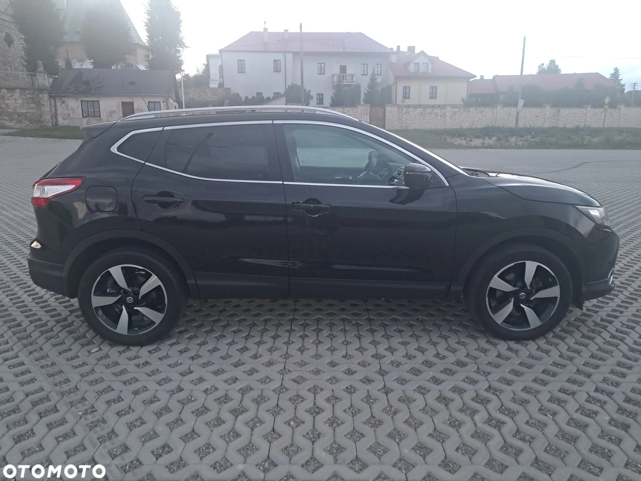 Nissan Qashqai 1.2 DIG-T N-Connecta EU6 - 6