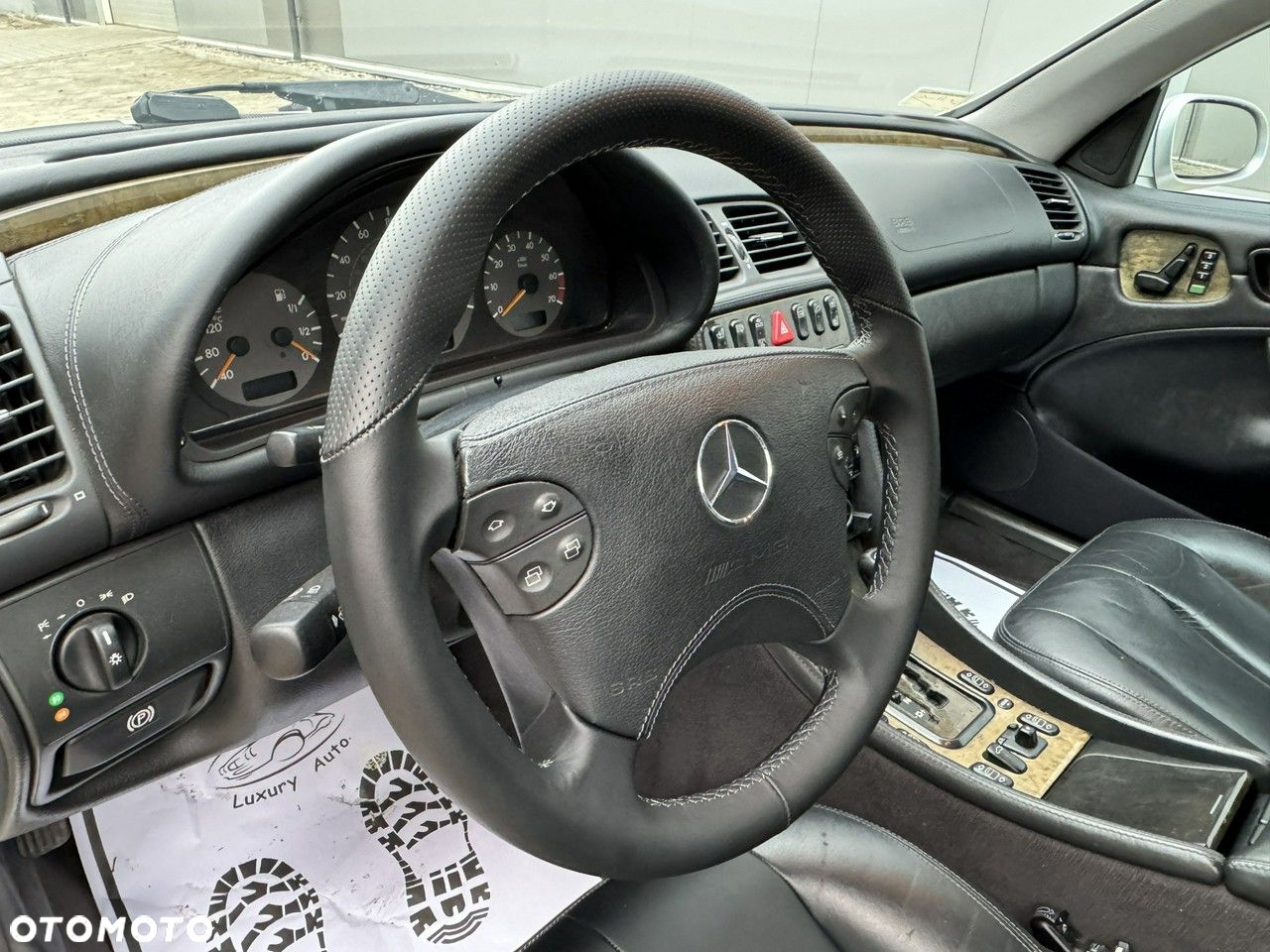 Mercedes-Benz CLK - 30