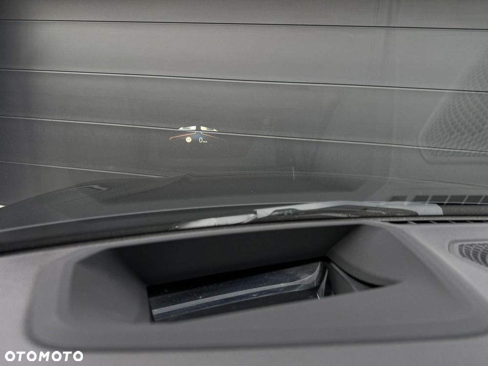 BMW Seria 3 320d xDrive mHEV M Sport sport - 34