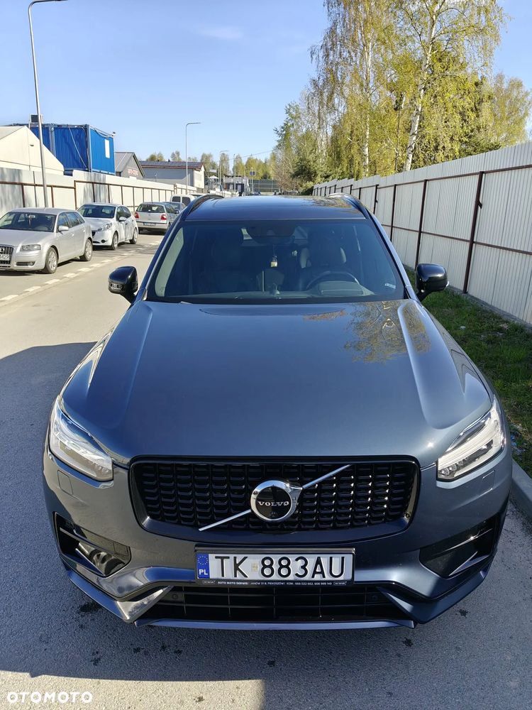 Volvo XC 90 B5 D AWD Plus Dark - 4