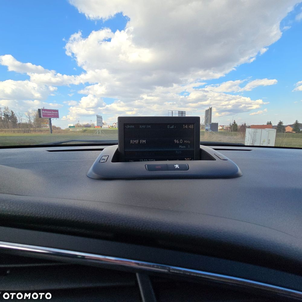 Peugeot 3008 ver-1-6-hdi-trendy - 27