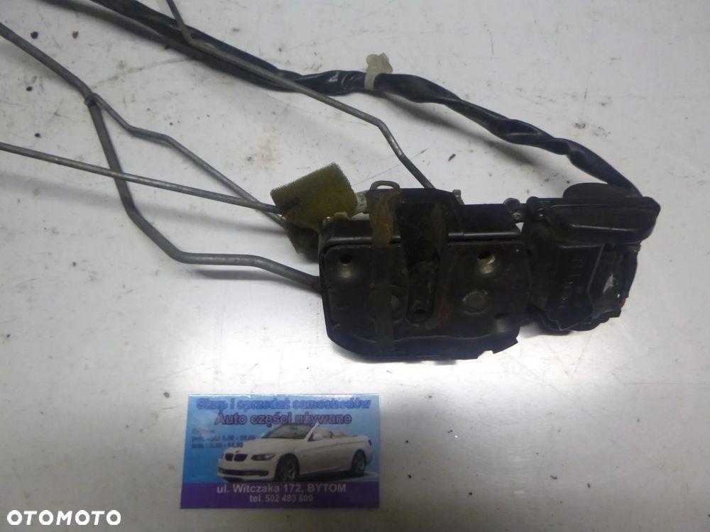 ZAMEK DRZWI LEWY PRZÓD MAZDA 323 F 1999r  5PIN  BJ3D - 2