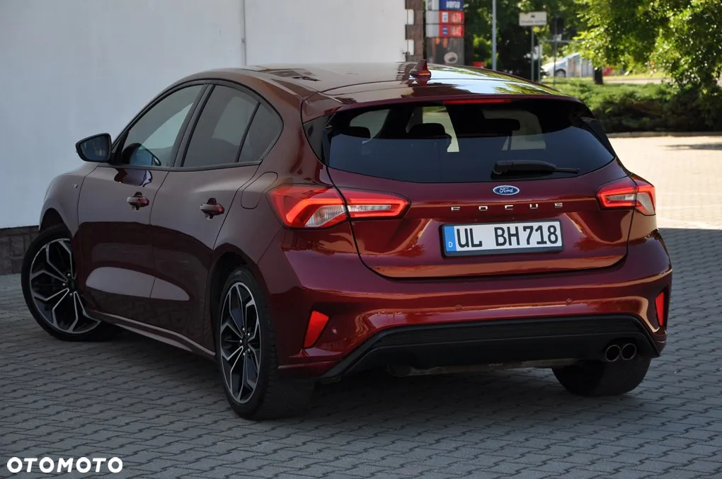 Ford Focus Turnier 1.5 EcoBoost Start-Stopp-System ST-LINE - 22