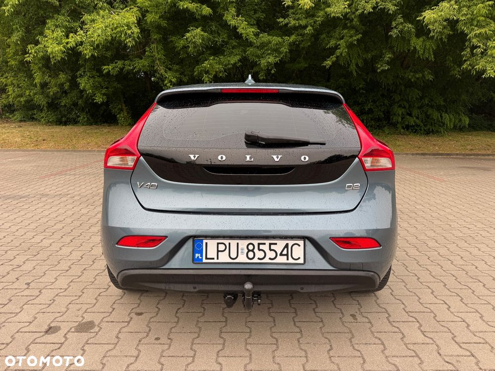 Volvo V40 D2 Kinetic - 9