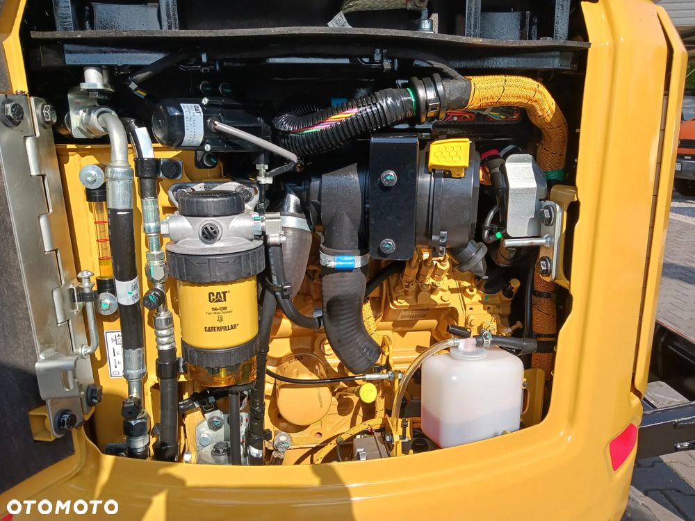 Caterpillar 301.8  CR POWERTILT 3 Łyżki - 23