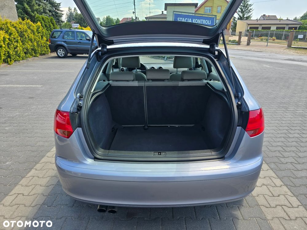 Audi A3 Sportback 2.0 TDI DPF Attraction - 10