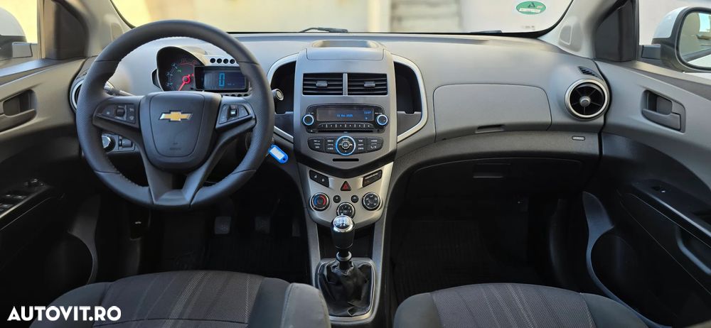 Chevrolet Aveo 1.3 LTZ - 6