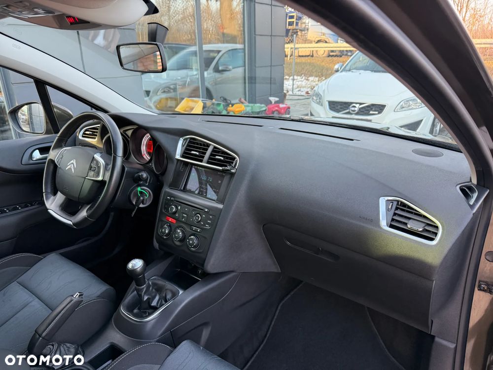 Citroën C4 1.6 VTi Equilibre - 7